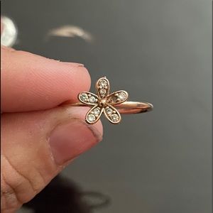 Pandora Rose Daisy Ring